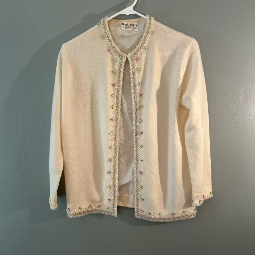 Vintage Wool Shire Women Embroidered Beaded Cream Sweater Lambs Wool Angora L/XL